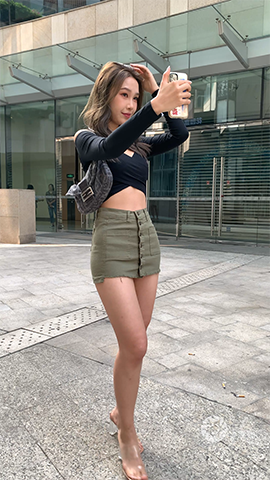 （视频）绿色短裙小姐姐[1.73G/MP4]66