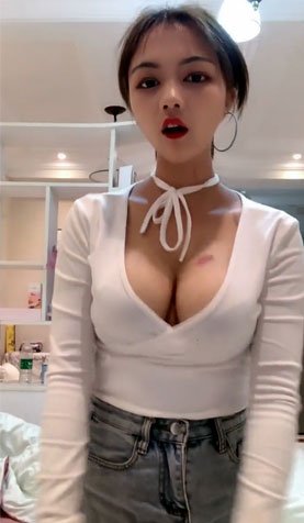 快手抖音热舞美女春姐巨乳诱惑抖熊