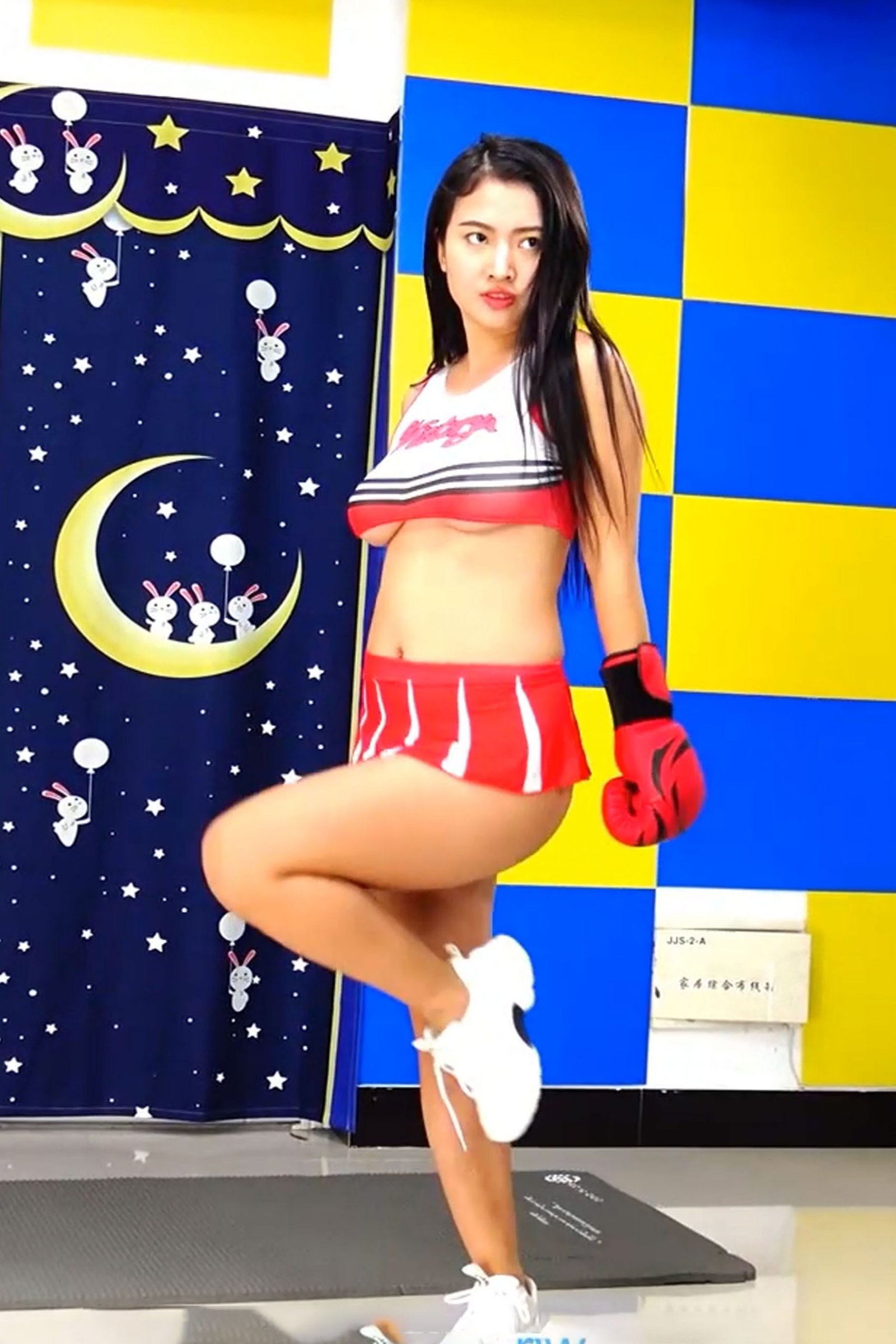 日月俱乐部果舞『小齐』1期-1V-2分28秒