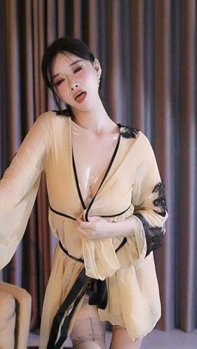 网易CC 小恩雅 定制舞蹈1V-1.02G