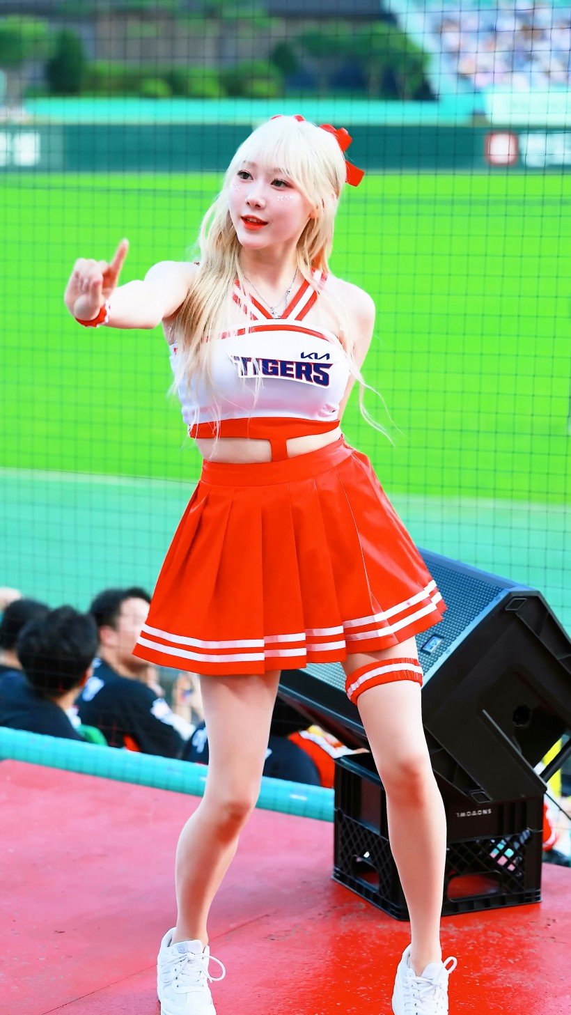 啦啦队 饭拍秀 [137770]【20合集 1.47 GB】