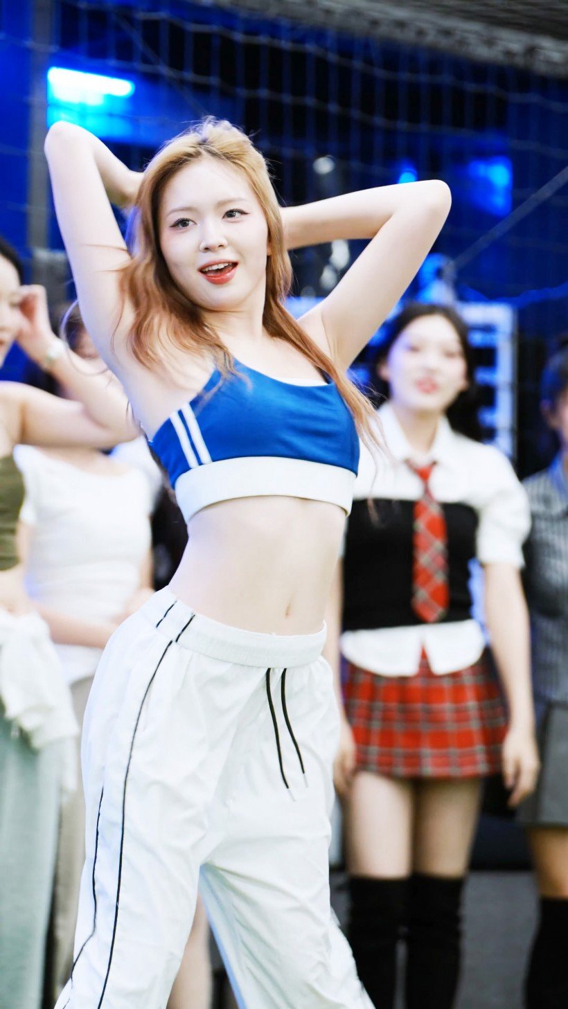 4x4 CREW 韩国女团高清视频 拍摄日期：20251012【12合集 6.41 GB】