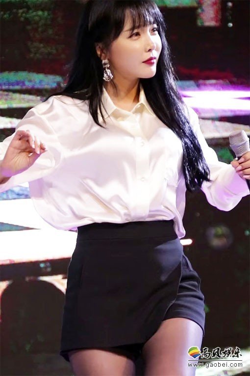 Hong Jin Young 女团单拍秀 拍摄日期：180414【6合集 632 MB】