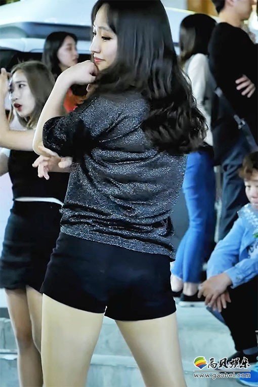 Happiness饭拍秀 拍摄日期：170527【5合集 332 MB】