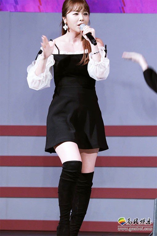 Hong Jin Young 单拍秀 拍摄日期：190407【7合集 4.79 GB】