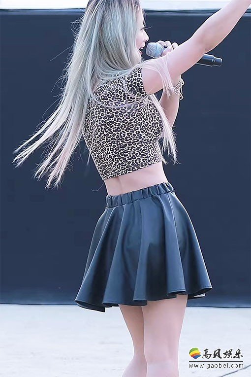 Honeychu饭拍秀 拍摄日期：170528【2合集 192 MB】