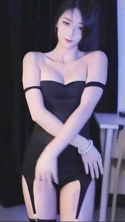 虎牙 柳清清 全新直播热舞10V-1.41G